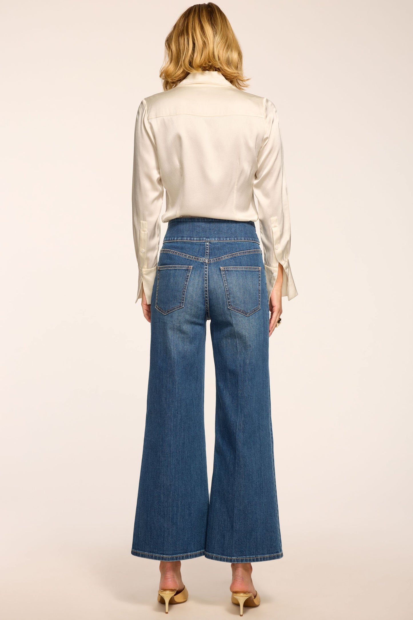 Liv Cropped Wide Leg Jean