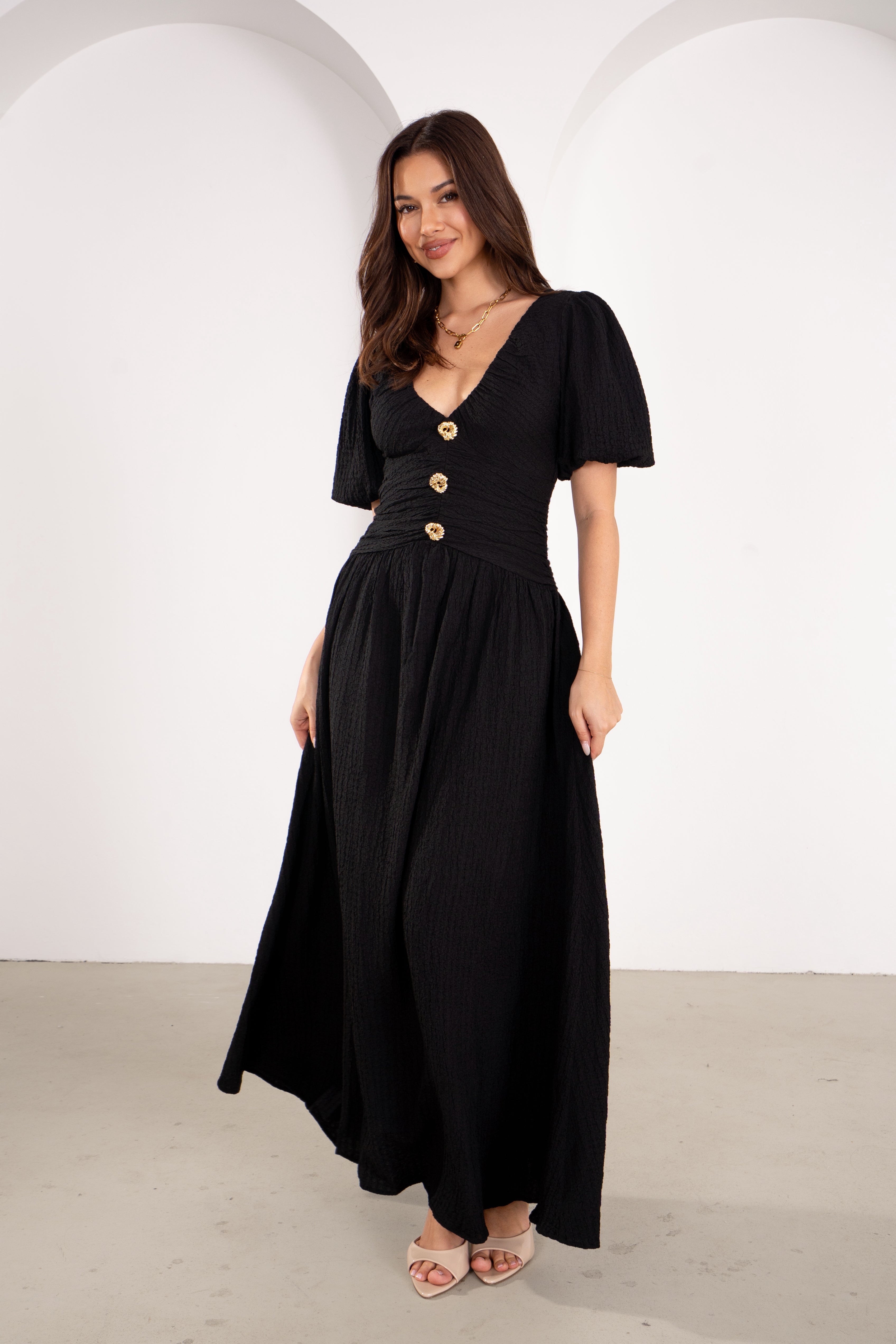 Paleris V-Neck Maxi Dress with Puff Sleeves