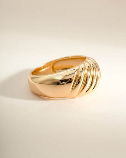 Large Croissant Ring