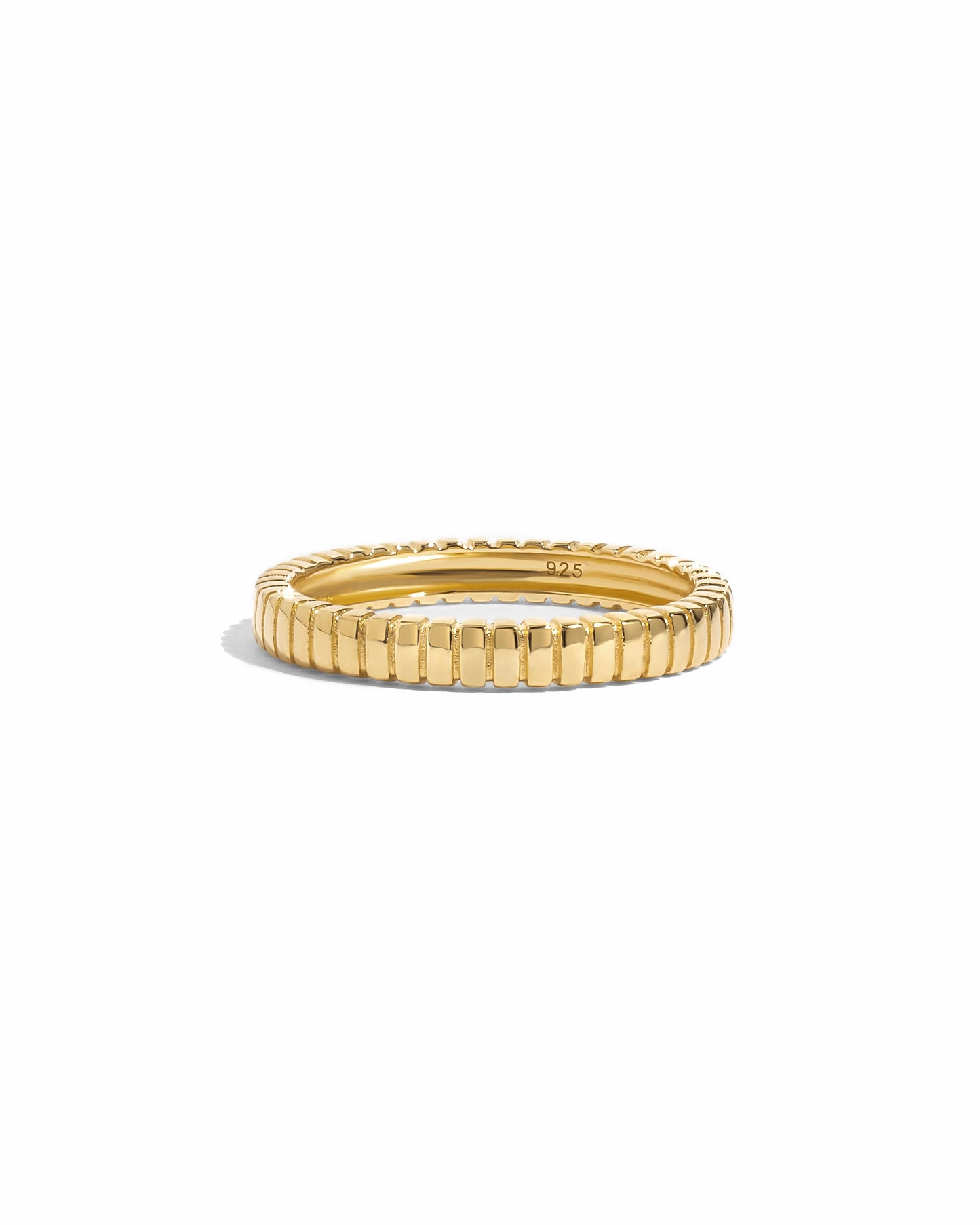 Dainty Fluted Ring
