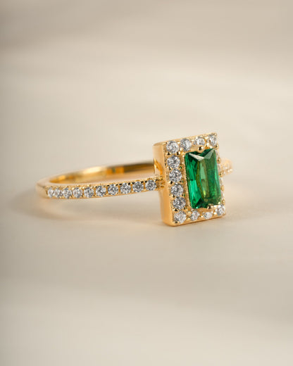 Emerald CZ Ring