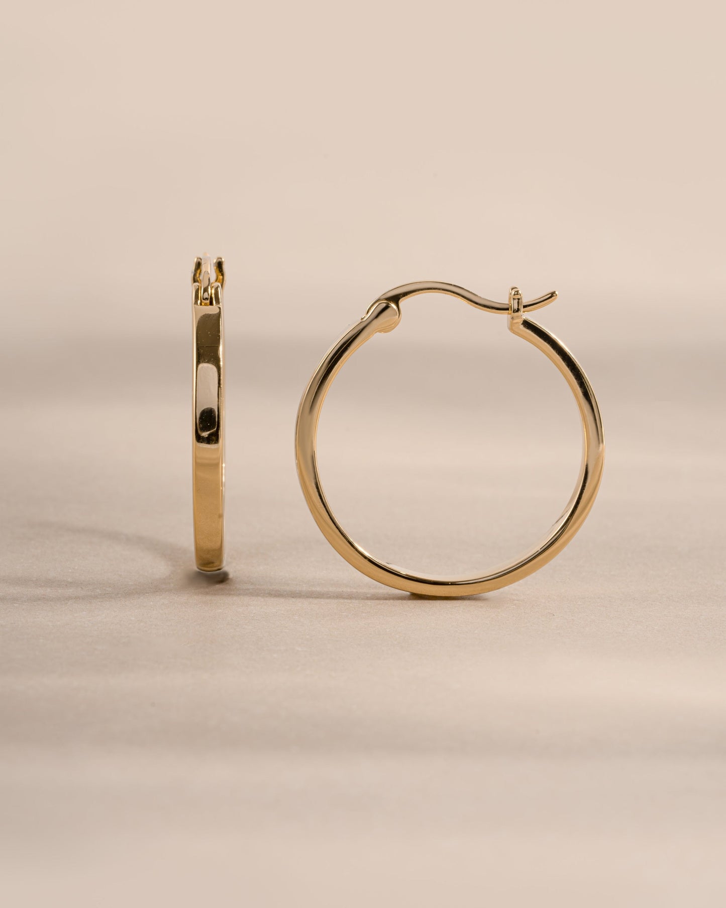 18mm Flat Hoops