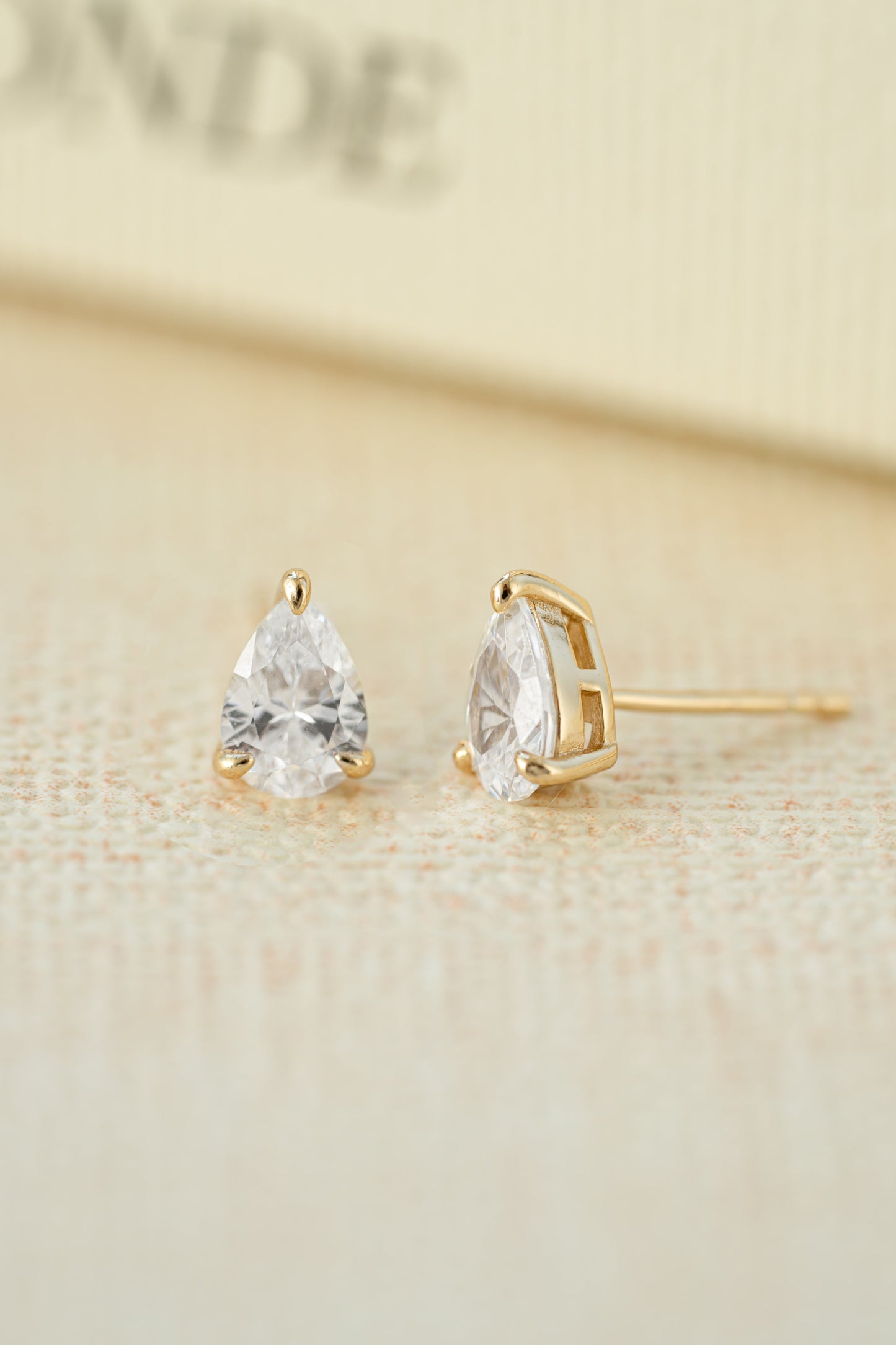 5x7mm Pear Studs
