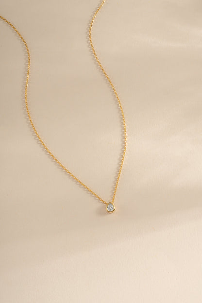 Tear Drop Pendant Necklace
