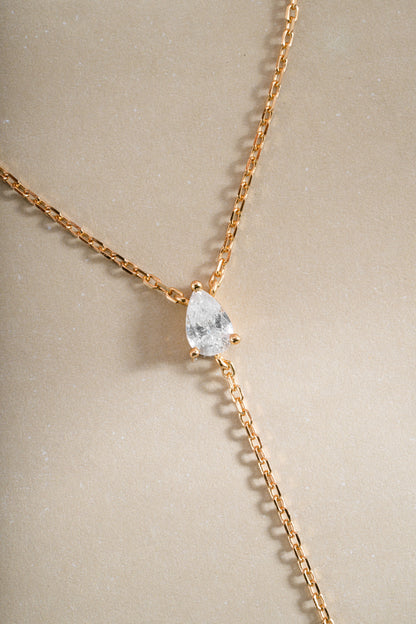 Pear Lariat