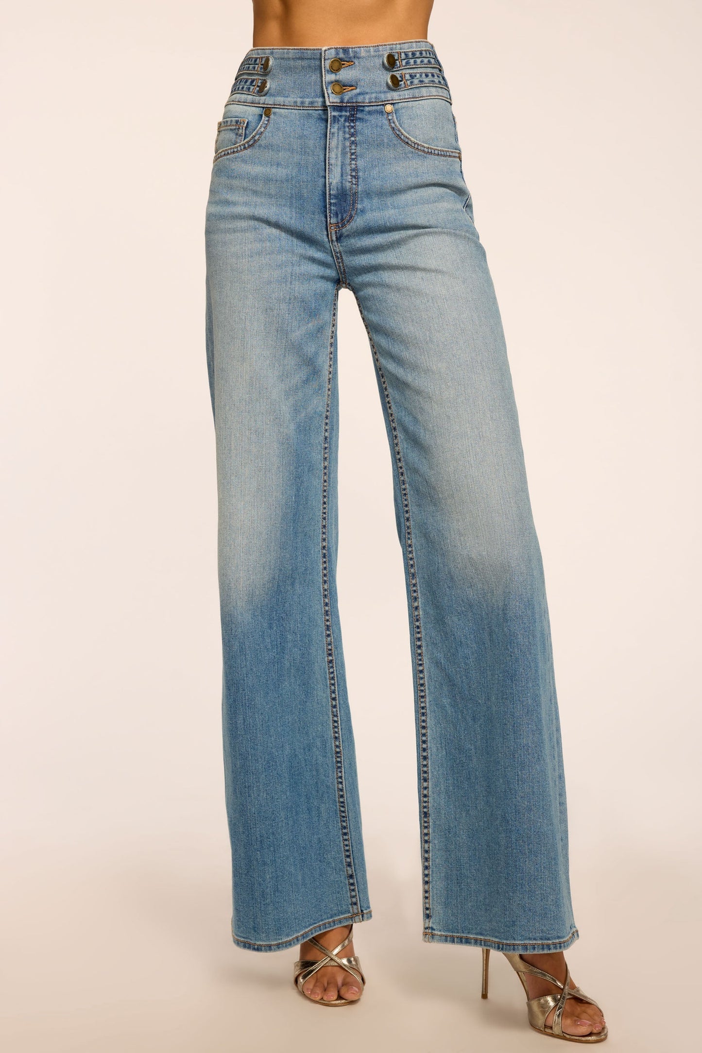 Liv High-Rise Wide Leg Jean | LIGHT WASH