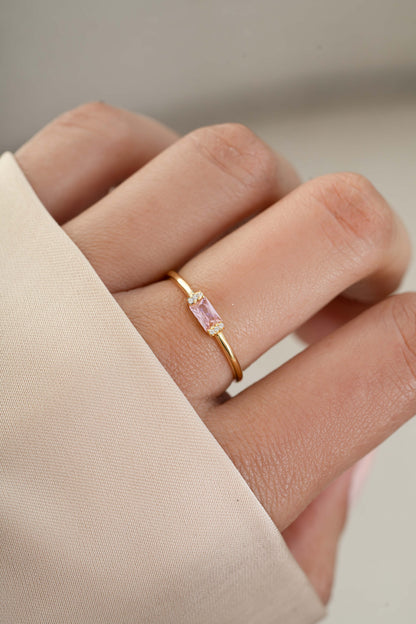 Rose Simple Baguette Ring