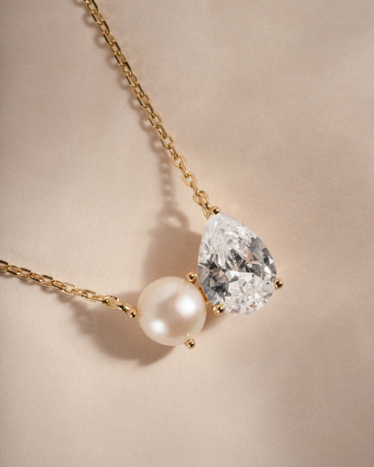 Toi et Moi Pearl Necklace