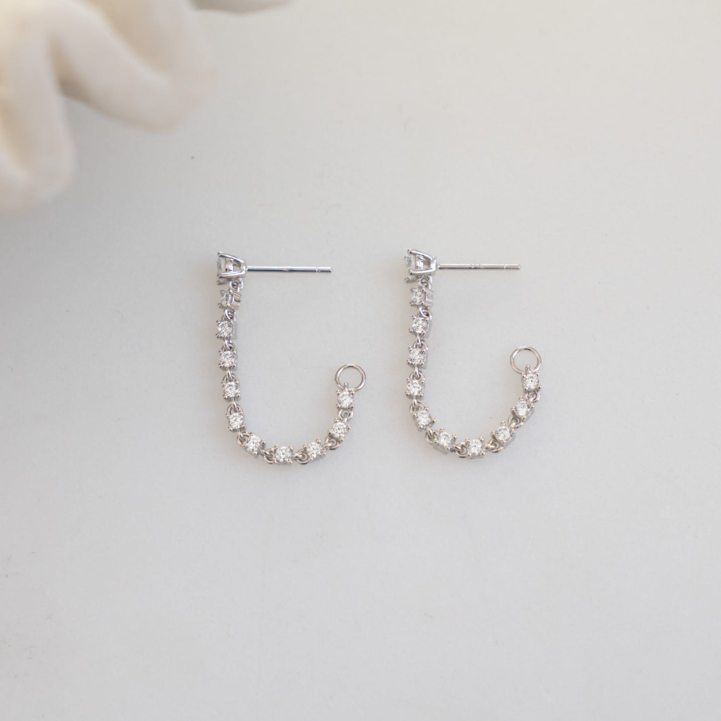 Tennis Chain Link Studs