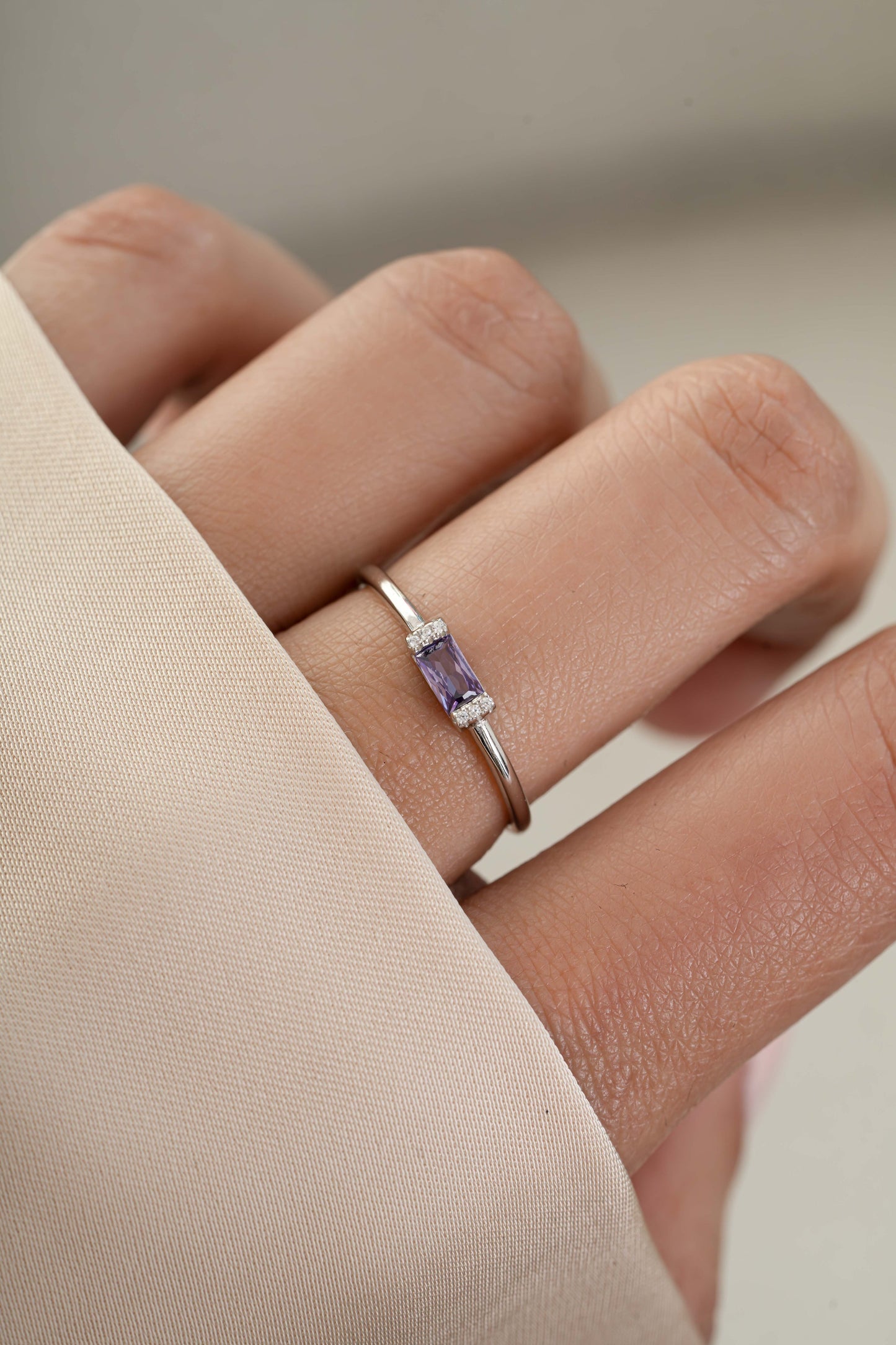 Amethyst Simple Baguette Ring