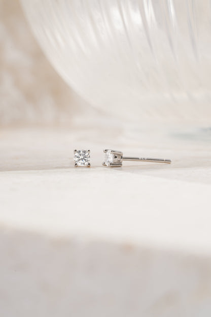 3mm Solitaire Studs