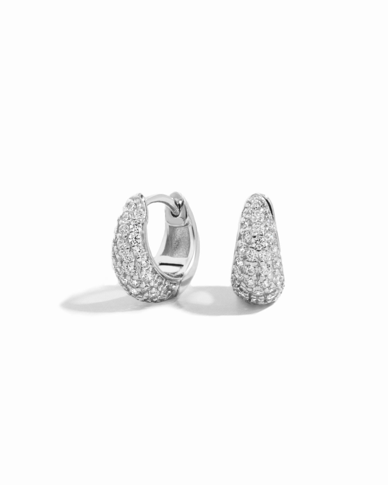 10mm Pavé Basket Huggies